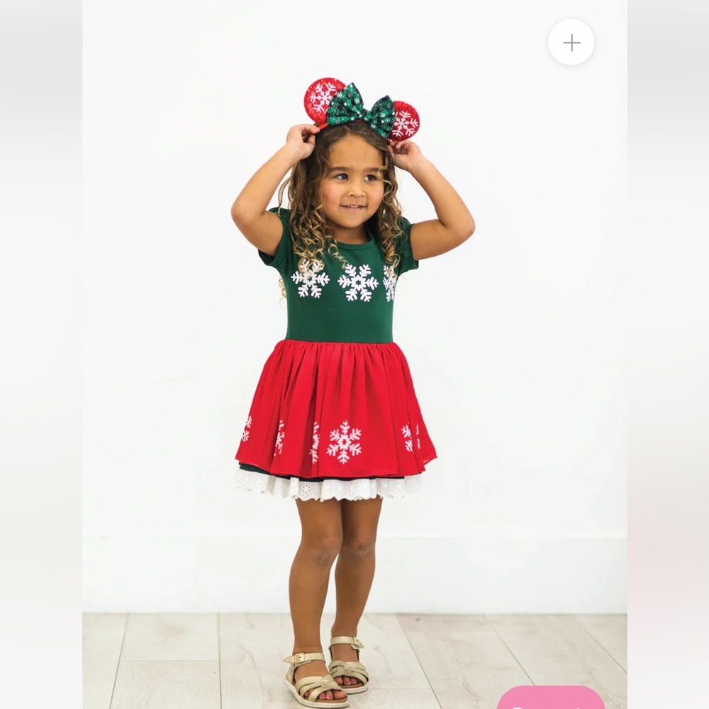 Taylor Joelle Holiday Snowflake Dress